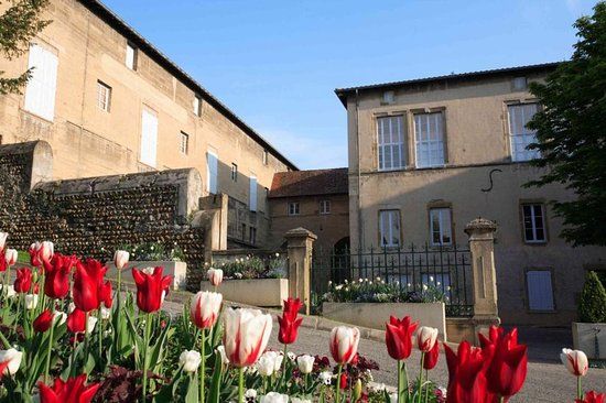 le château de Roussillon