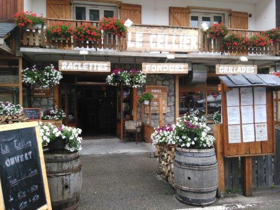 Le Cellier