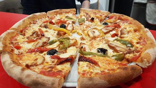 Mama Pizza