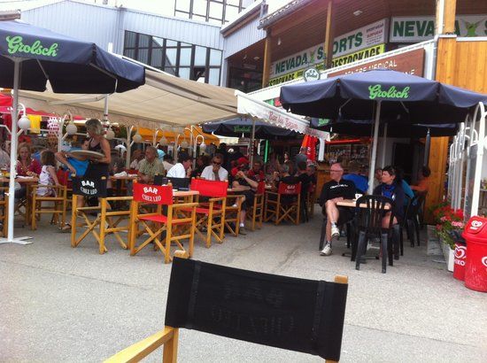 Bar Les Berges Chez Leo
